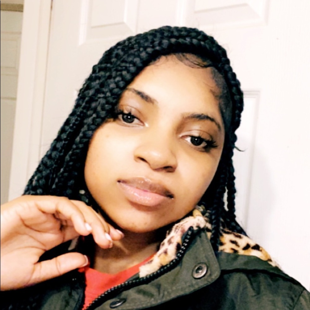 Meet your Posher, Kay